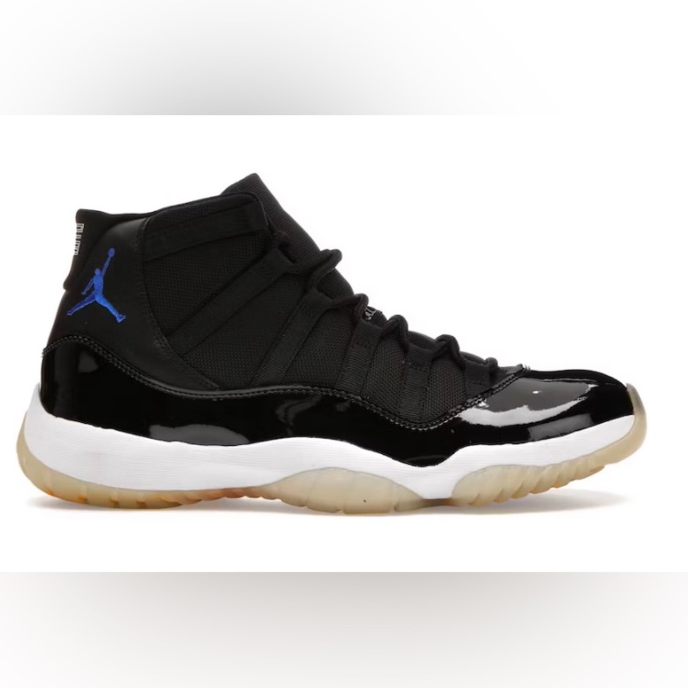 Jordan 11 (Space Jam)